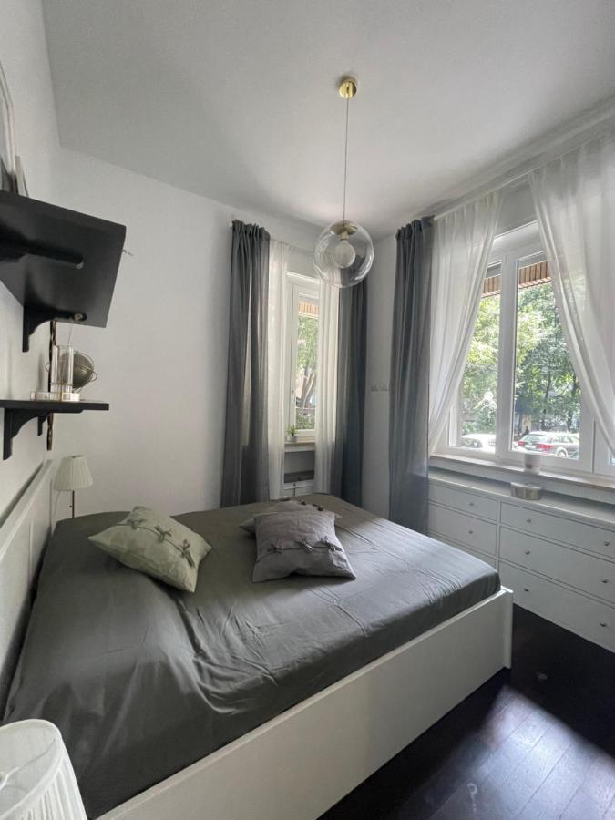 Bilocale Di Prestigio: Milano Centro Apartamento Exterior foto